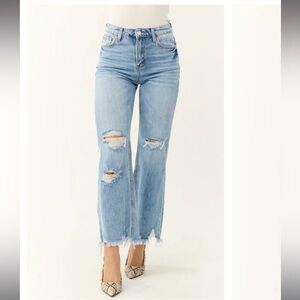 Vervet Cropped Light Wash Distressed Jean